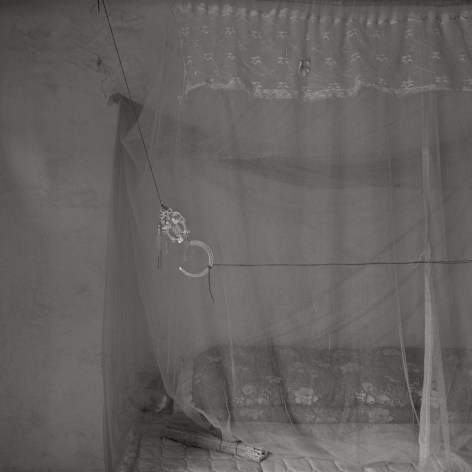 Odes of Wei I &ndash; Bed Curtain 卫风I &ndash; 喜字帐, 2010
