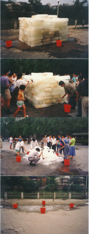 Washing the River&nbsp;洗河1995&nbsp;Color photograph&nbsp;彩色照片Set of 4, 47 1/4 x 70 7/8 in each (共4件， 每件120 x 180 cm)