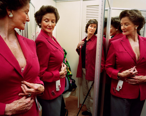 Sage Sohier, Shopping with Mum, Washington D.C., 2003