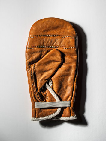 Henry Leutwyler ,