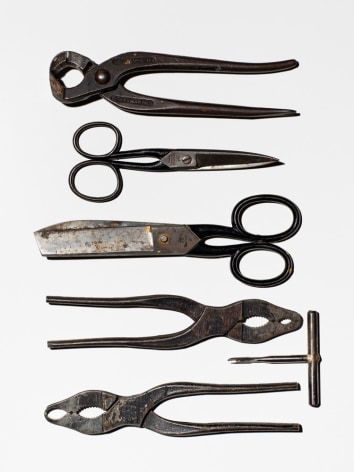 Henry Leutwyler ,