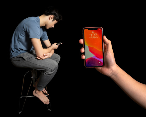 Susan Lapides, Home Screen, 2020