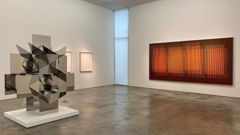 Installation view of the exhibition&nbsp;Dialogues&nbsp;at Sicardi | Ayers | Bacino.