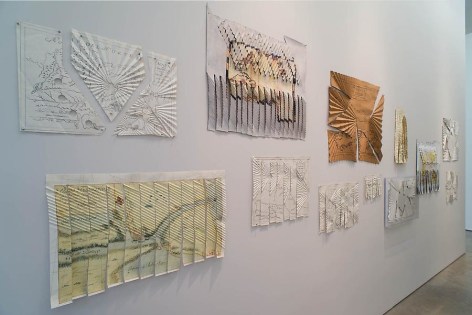 Miguel Angel R&iacute;os, Folding Borders, Installation view, 2013.