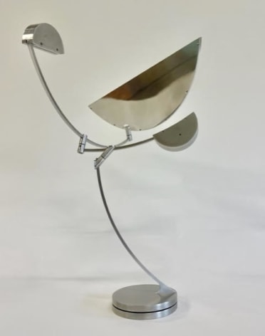 Pedro S. de Movell&aacute;n,&nbsp;SECANT, 2023,&nbsp;Brushed aluminum, polished aluminum, brass, stainless steel,&nbsp;19 x 25 in. (48.3 x 63.5 cm.)