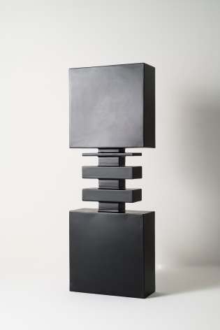 Elsa Gramcko, Sin t&iacute;tulo [Untitled], 1969. Painted iron, 25 9/16 x 11 13/16 x 4 11/16 in.&nbsp;(65 x 30 x 12 cm.)