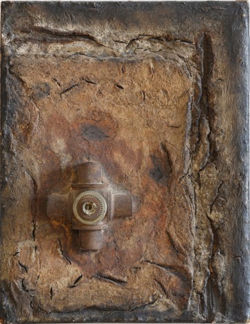 Elsa Gramcko, Cruz [Cross], 1966. Mixed media on masonite, 8 5/8 x 6 3/4 in.&nbsp;(22 x 17 cm.)