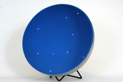 Gregorio Vardanega, 0010 Spirales Spatiales (bleue), 1947. Metal, wire, Plexiglas, 28 1/4 x 10 1/4 in. (71.8 x 26 cm.)