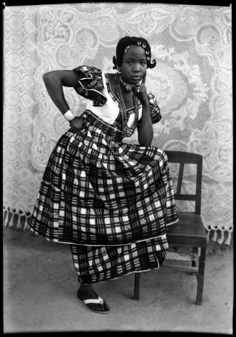 Seydou Ke&iacute;ta, Untitled Portrait, 1948 - 1954
