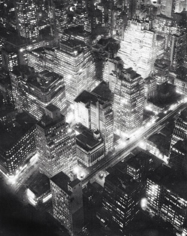 Berenice Abbott, New York at night, 1932