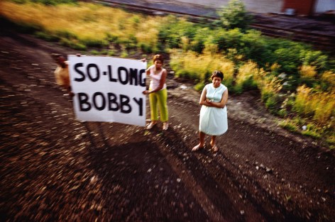 Untitled from the RFK Train Portfolio. 1968 / 2008, 15&nbsp;x 23&nbsp;inches - Edition of 10