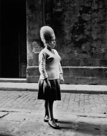 Evelyn Hofer, Girl, Barcelona, 1963