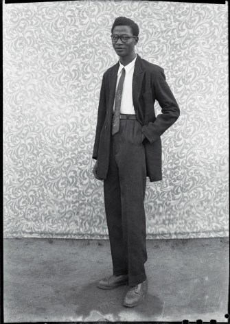 Seydou Ke&iacute;ta, Untitled Portrait, 1953 - 1957&nbsp;