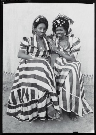 Seydou Ke&iacute;ta, Untitled Portrait, 1948 - 1954