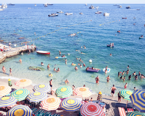 Bagni Internationale, Capri (ii), 2022, 47 x 59 inch archival pigment print