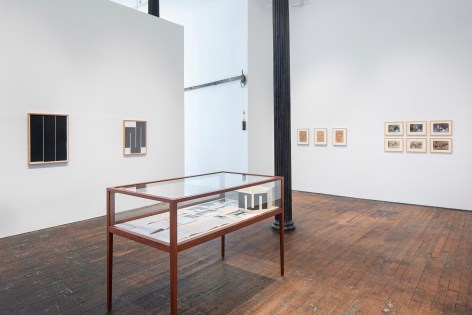 Julije Knifer: Works from 1950 to 2004, installation view