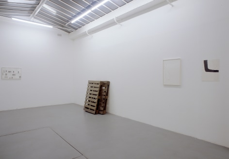 Helen Mirra: K&auml;uzchensteig&nbsp;&ndash; installation view 5