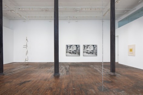 Roman Ondak:&nbsp;Waiting for Someone to Ring at My Door, installation view