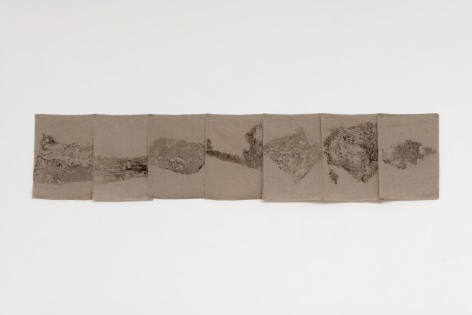 Helen Mirra:&nbsp;du vent au vent, installation view, Mus&eacute;e d&#039;art contemporain de la Haute-Vienne &ndash; Ch&acirc;teau de Rochechouart