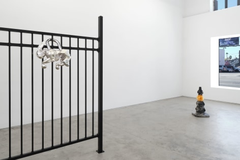 Fin Simonetti,&nbsp;Hardening,&nbsp;Matthew Brown, Los Angeles, 2023. Installation view.&nbsp;