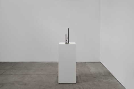 Kenji Ide, The time of a shadow, Matthew Brown, Los Angeles, 2025. Installation view., (Photo: Paul Salveson)