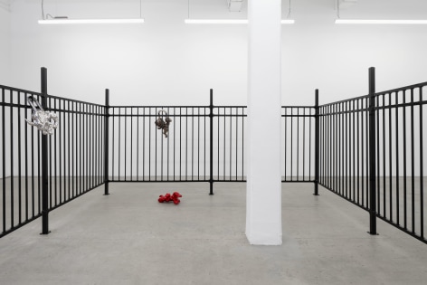 Fin Simonetti,&nbsp;Hardening,&nbsp;Matthew Brown, Los Angeles, 2023. Installation view.&nbsp;