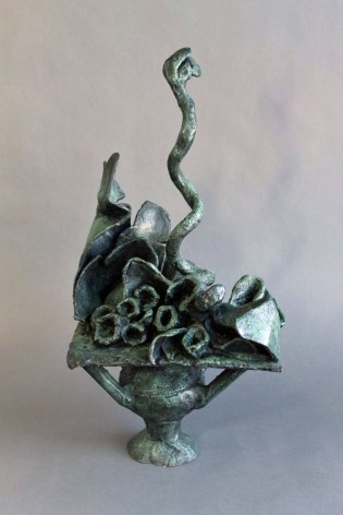 Image of Yulla Lipchitz's bronze showing an abstract sculpture of a &quot;Cobra&quot; figure.