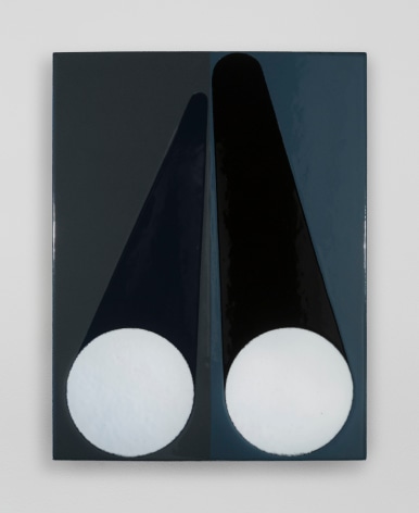 An enamel painting split down the vertical center. On each side are two white circles, with rounded triangle shapes above them. Left half is on grey ground, right on blue.