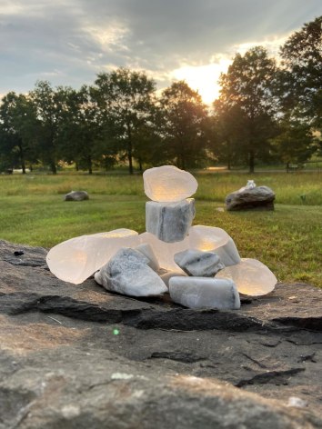 Installation view of&nbsp;Martha Tuttle,&nbsp;A stone that thinks of Enceladus,&nbsp;2020, Outlooks: Martha Tuttle,&nbsp;Storm King Art Center,New Windsor, NY, 2021.