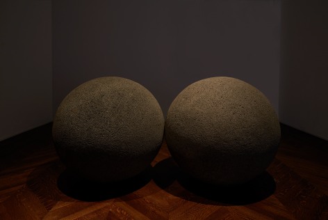 James Lee Byars, Is Is and Other Works, New York, 2014, Installation Image 1