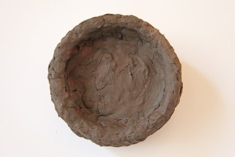 Jenny Feal, The weight that counts, 2015, Clock, clay, 30 x 6 cm