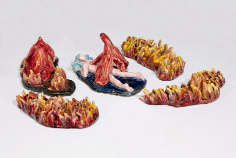 Dorsa Asadi, The smell of burning flesh, 2022, Ceramics, Composed of 5 pieces