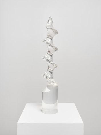 This is an image of a clear acrylic sculpture made by Ruth Vollmer in 1973 titled: Small Archimedean Screw.