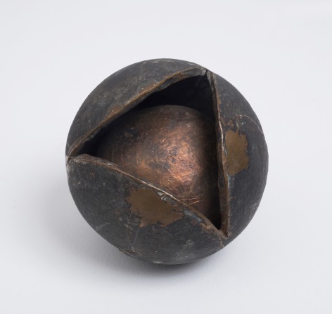 This is an image of a bronze sculpture made by Ruth Vollmer in 1965 titled: Ruth Vollmer.