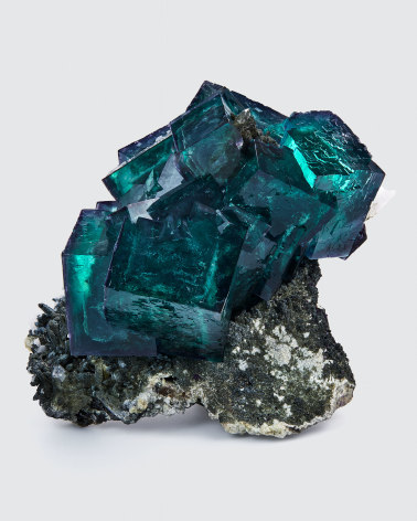 Fine Mineral video of a green fluorite from china.