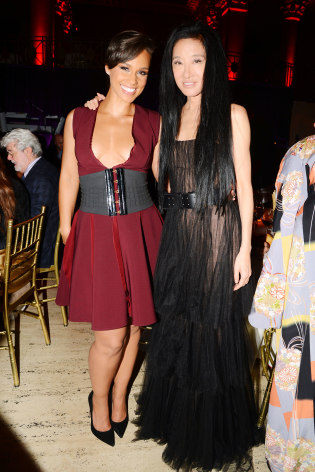 Alicia Keys, Vera Wang