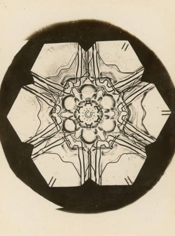 WILSON BENTLEY (1865-1931) SNOWFLAKE MICROGRAPH, C. 1900