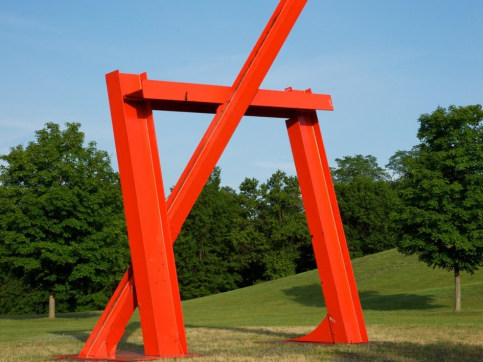 Mark di Suvero: Spacetime