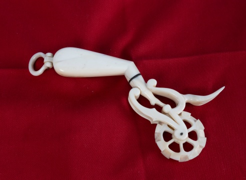 &quot;Naughty Ladies Leg Pie&quot; Crimper, American circa 1860