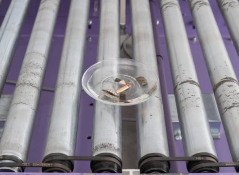 Nina Canell | Viaje a la luna