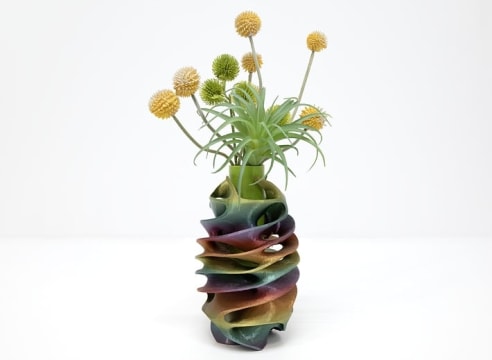 LYNDA WEINMAN , Trippy Thread Vase, 2024