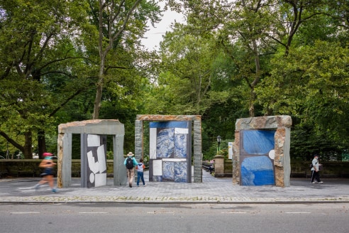 BEFORE SUMMER ENDS, SEE THESE FIVE TEMPORARY ART INSTALLATIONS IN NEW YORK