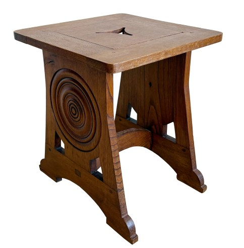 VICTOR COURTRAY PEDESTAL