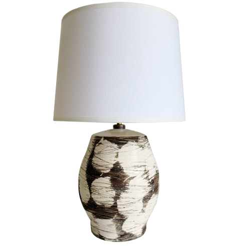 PETITE BROWN + WHITE CERAMIC LAMP