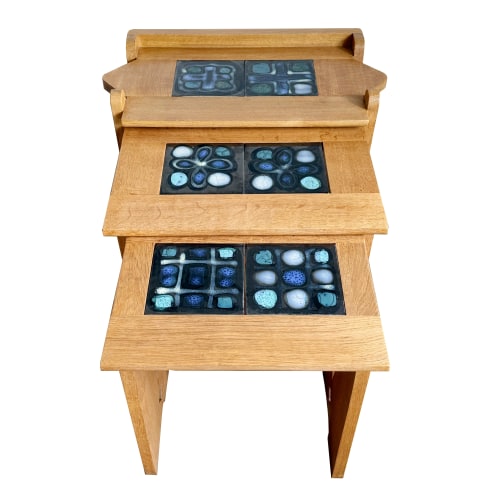 GUILLERME ET CHAMBRON NESTING TABLES