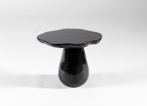 Donnersberg mushroom table