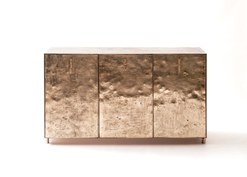 cabinet in bronze