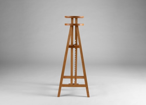 Adjustable sculpture stand