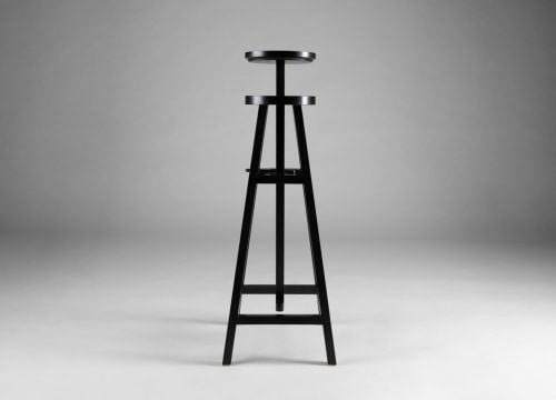 Under the Influence: Édition Maison Gerard - Adjustable Sculpture Stand -  Collection - Maison Gerard