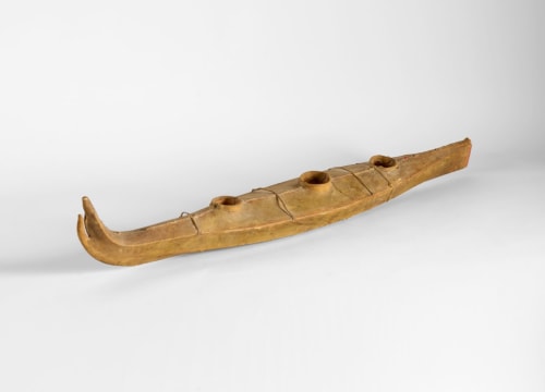 inuit canoe model